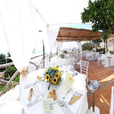 Donna Antonia - Amalfi Coast Villa Conca dei Marini