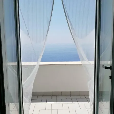 Donna Antonia - Amalfi Coast Villa Conca dei Marini